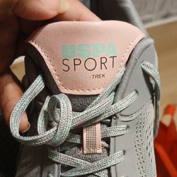 U.S. Polo Assn. Women's Gray and Pink Lace-Up Sneakers - Picture 2 of 7